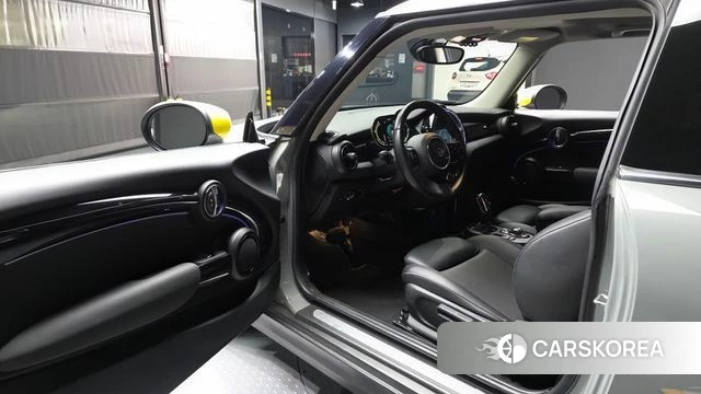 Mini Cooper Electric id 4692545 из Кореи 20