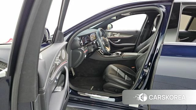 Mercedes-Benz E-Class W213 id 4759828 из Кореи 33