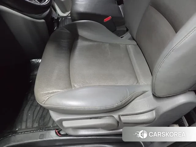 Hyundai The New Grand Starex id 3425517 из Кореи 20