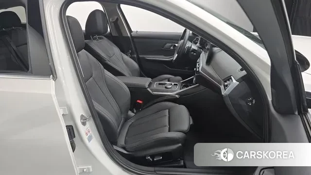 BMW 3 Series (G20) id 3333631 из Кореи 20