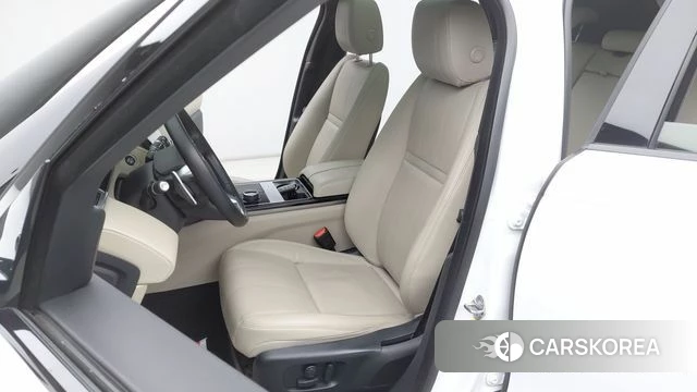 Land Rover Range Rover Velar id 3860787 из Кореи 20