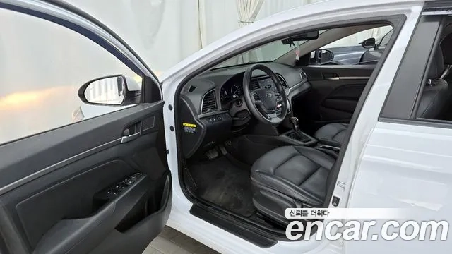 Hyundai Avante AD id 2870634 из Кореи 20