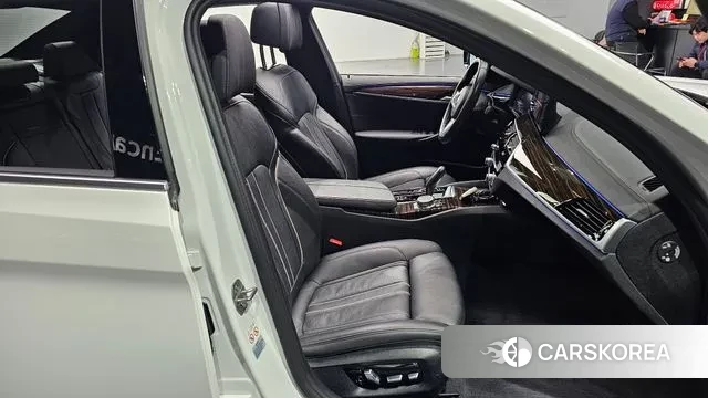 BMW 5 Series (G30) id 3556441 из Кореи 20