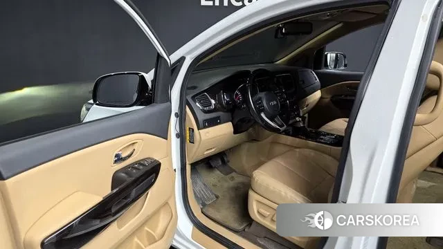 Kia The New Carnival id 3469836 из Кореи 20