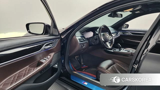 BMW 7 Series (G11) id 3807830 из Кореи 20