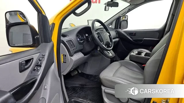 Hyundai The New Grand Starex id 3728391 из Кореи 20