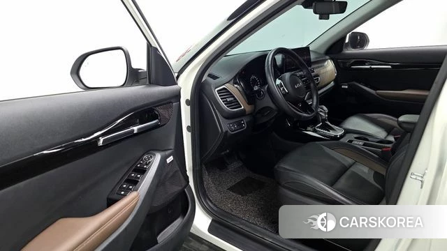 Kia Seltos id 4894023 из Кореи 31