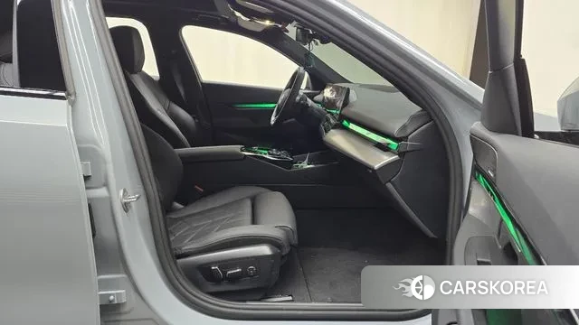 BMW 5 Series (G60) id 3431285 из Кореи 20