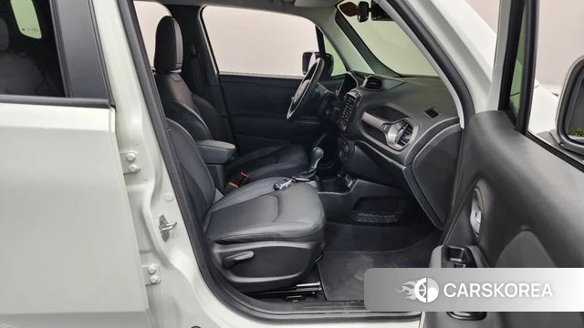 Jeep Renegade id 3817763 из Кореи 20