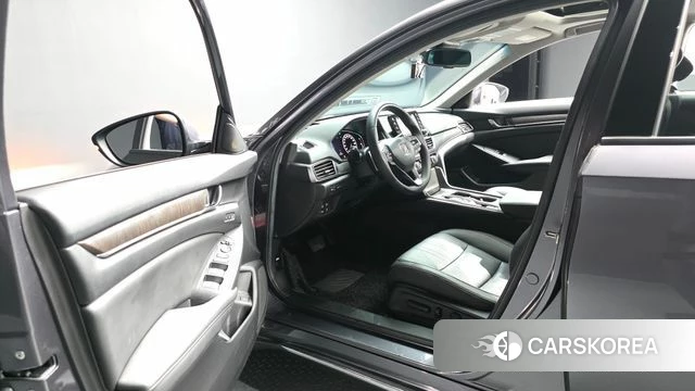 Honda Accord 10th Generation id 4446926 из Кореи 40