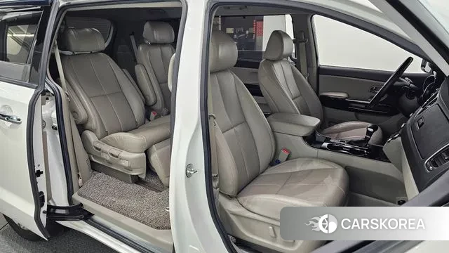 Kia The New Carnival id 3687036 из Кореи 20