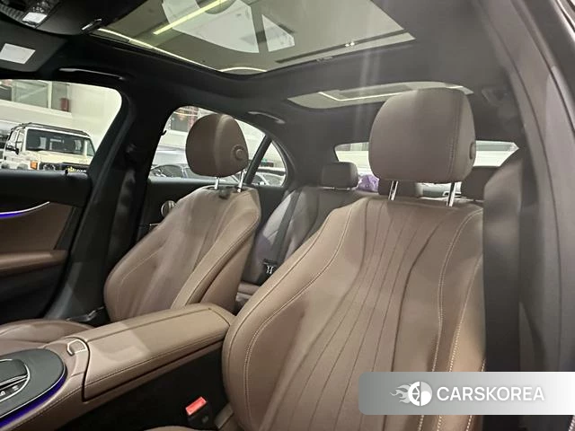 Mercedes-Benz E-class (imported) id 4328482 из Китая 14