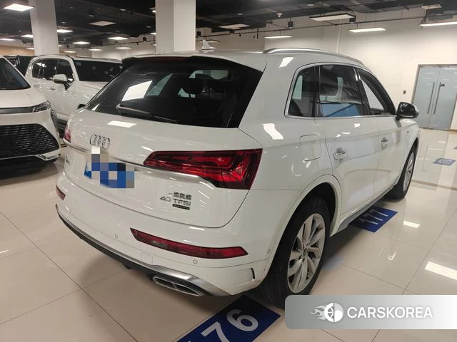 Audi Q5L id 4353179 из Китая 12