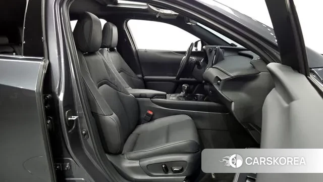 Lexus UX250h id 3645051 из Кореи 20