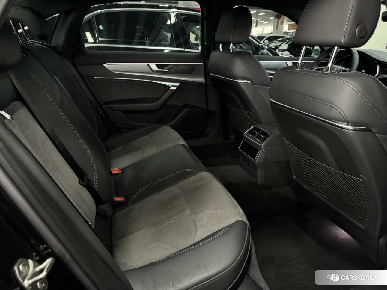 Audi A6L PHEV id 4467573 из Китая 12