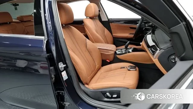 BMW 5 Series (G30) id 2976611 из Кореи 20