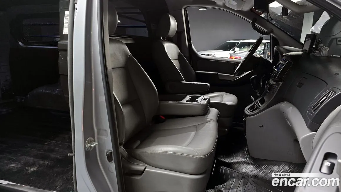 Hyundai The New Grand Starex id 2139264 из Кореи 20