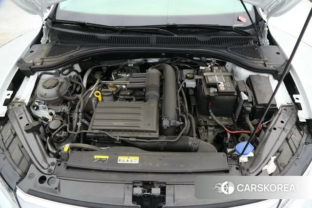 Volkswagen Sagitar id 4321007 из Китая 20