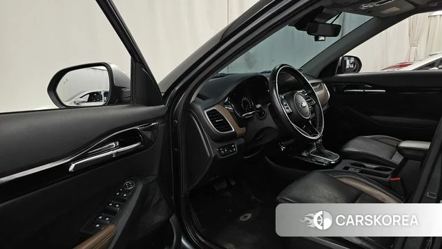 Kia Seltos id 4697869 из Кореи 20