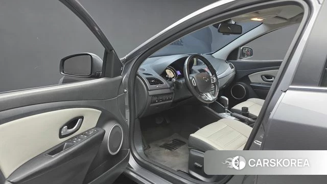 Renault Korea (Samsung) SM3 Z.E. id 4694061 из Кореи 32