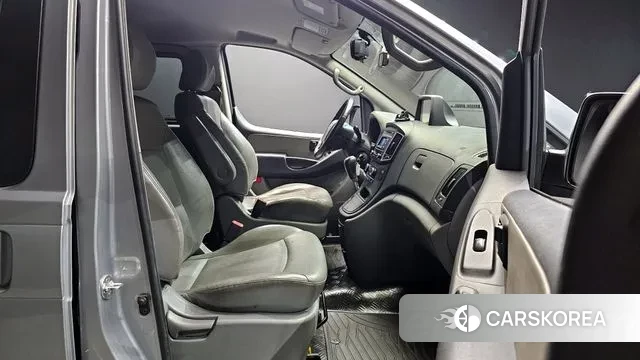 Hyundai The New Grand Starex id 3736313 из Кореи 20