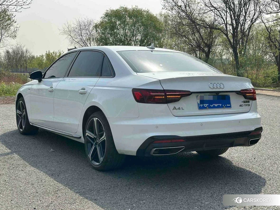 Audi A4L id 4467545 из Китая 10
