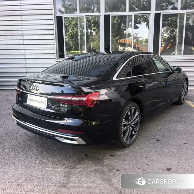 Audi A6L id 4300468 из Китая 11