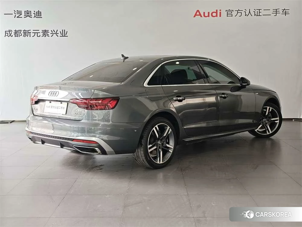 Audi A4L id 4420319 из Китая 15