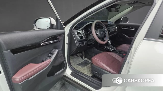 Kia Seltos id 4179759 из Кореи 20