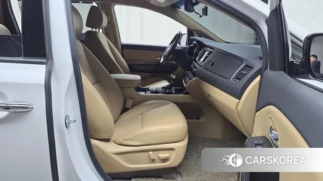 Kia The New Carnival id 3344487 из Кореи 20