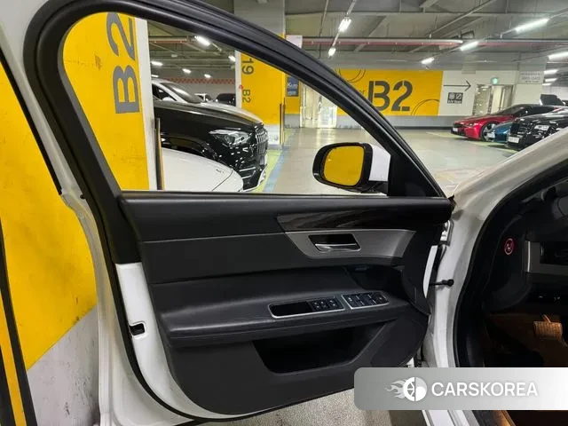 Jaguar XF (X260) id 3413366 из Кореи 20