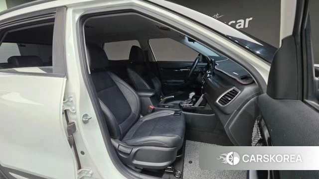 Kia Seltos id 4402661 из Кореи 32