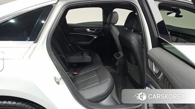 Audi A6 (C8) id 4223112 из Кореи 36