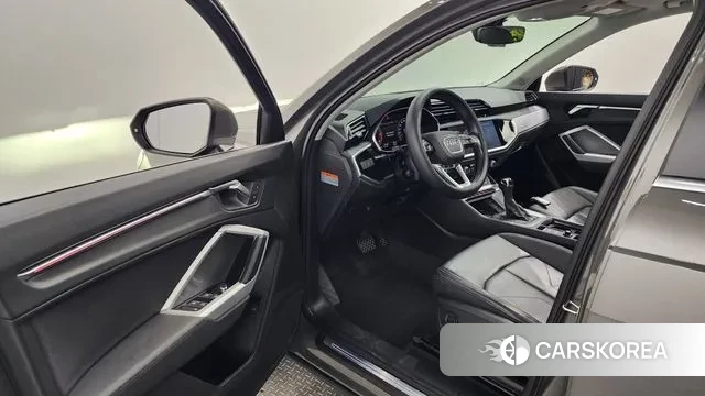 Audi Q3 (F3) id 3033541 из Кореи 20