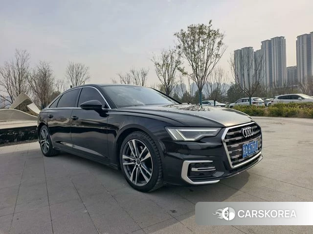 Audi A6L id 4263911 из Китая 28