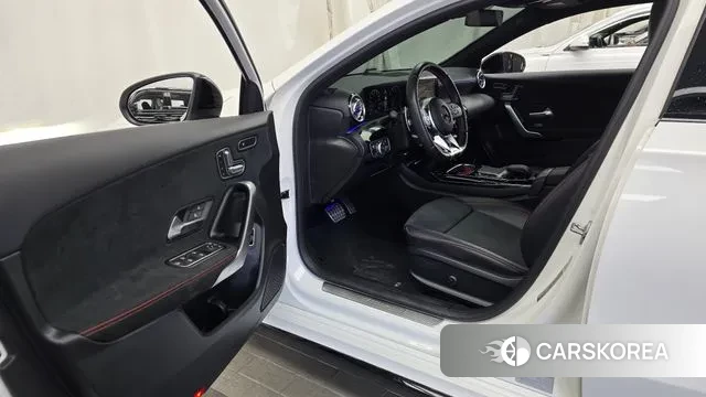 Mercedes-Benz A-Class W177 id 3696672 из Кореи 20