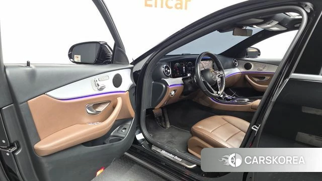 Mercedes-Benz E-Class W213 id 4651547 из Кореи 34