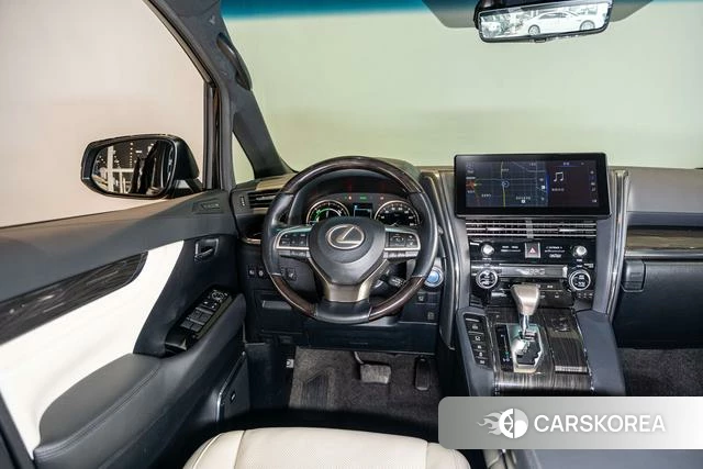 Lexus LM id 4254507 из Китая 19