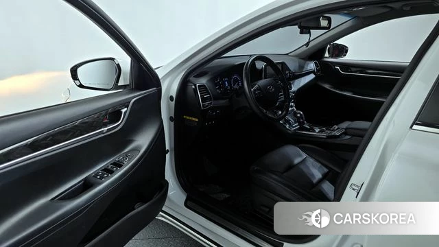 Hyundai Grandeur IG id 4397574 из Кореи 33