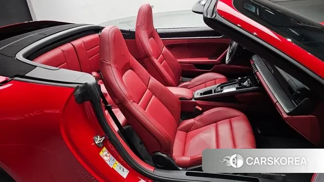 Porsche 911(992) id 3054137 из Кореи 20