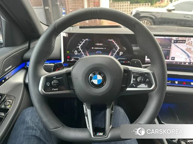 BMW 5 Series (G60) id 4607315 из Кореи 17