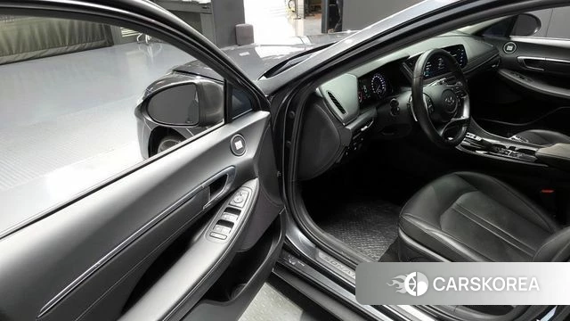 Hyundai Sonata (DN8) id 4231000 из Кореи 33