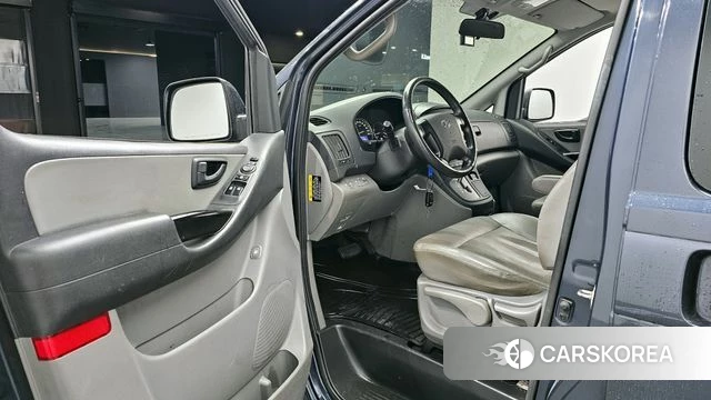 Hyundai The New Grand Starex id 4351329 из Кореи 30