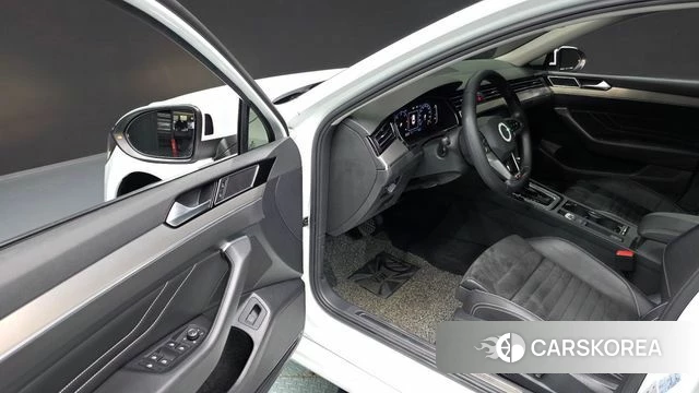 Volkswagen Passat GT (B8) id 4764413 из Кореи 31