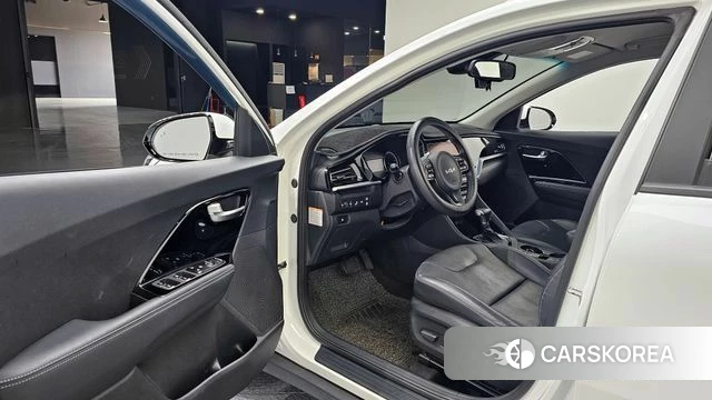 Kia The New Niro id 3923630 из Кореи 20