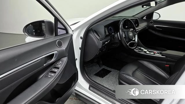 Hyundai Sonata (DN8) id 3812661 из Кореи 20