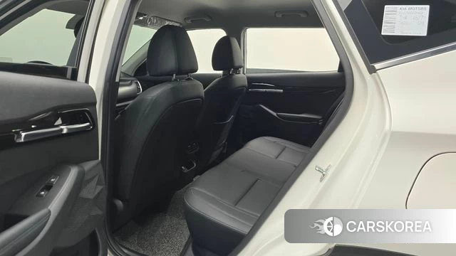 Kia Seltos id 4501771 из Кореи 31