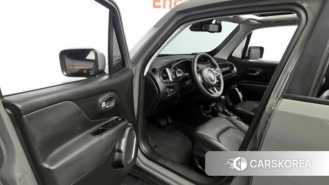 Jeep Renegade id 4178429 из Кореи 20