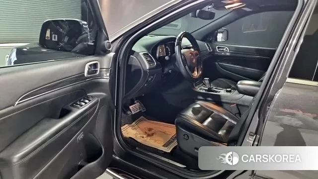 Jeep Grand Cherokee id 3423156 из Кореи 18