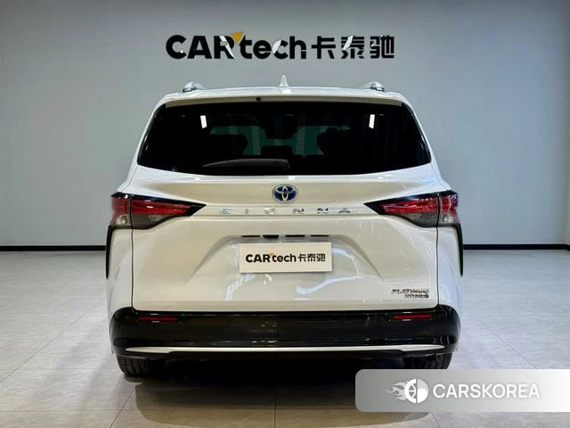 Toyota Saina id 3890614 из Китая 30